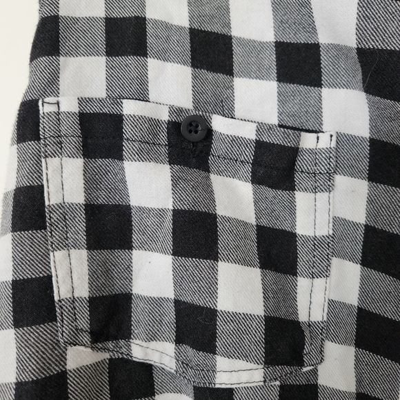 Hot Topic Plaid Button Down Shirt Size S - Picture 6 of 8